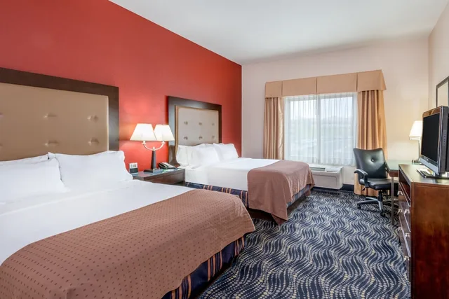غرفة قياسية بسريرين كوين لذوي الإعاقة، Holiday Inn Hotel Suites Grand Junction Airport 4/7
