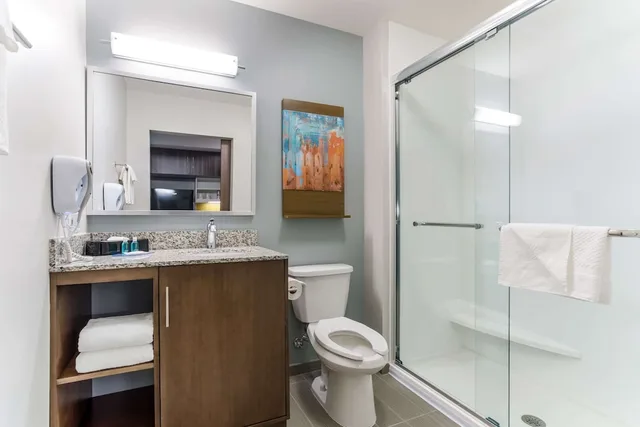 جناح بسرير كينج مع أريكة، MainStay Suites Murfreesboro, TN 2/2