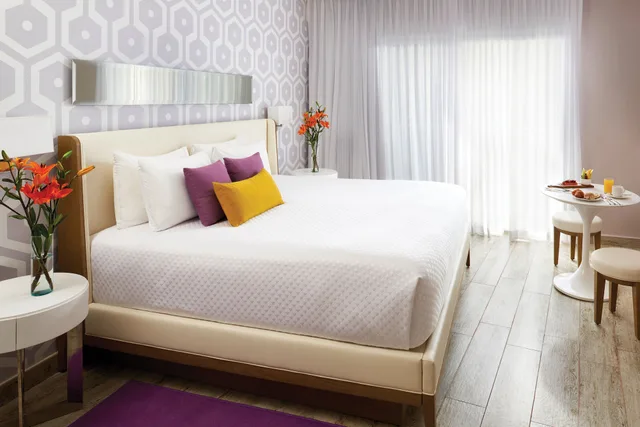 جناح بسرير كينج وسريرين كوين بـ3 غرف نوم، The Fives Beach Hotel - A la Carte All Inclusive 3/8