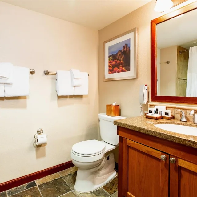 Deluxe, King Bed, Valley View, Accessible، Everline Resort & Spa 2/2
