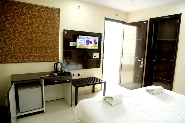 غرفة ديلوكس بسرير مزدوج، Hotel Roshan Haveli 3/4