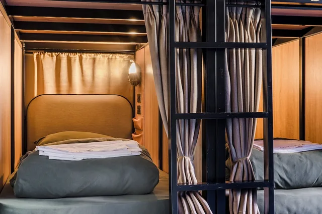 Female Dorm, Female Only, Elite, 8 People، Getcha Hostel & Bistro 1/4