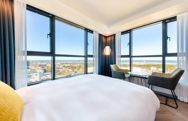 غرفة ديلوكس بسريرين منفصلين بإطلالة على البحر، Ventimo Hotel and Residence Jeju 3/10