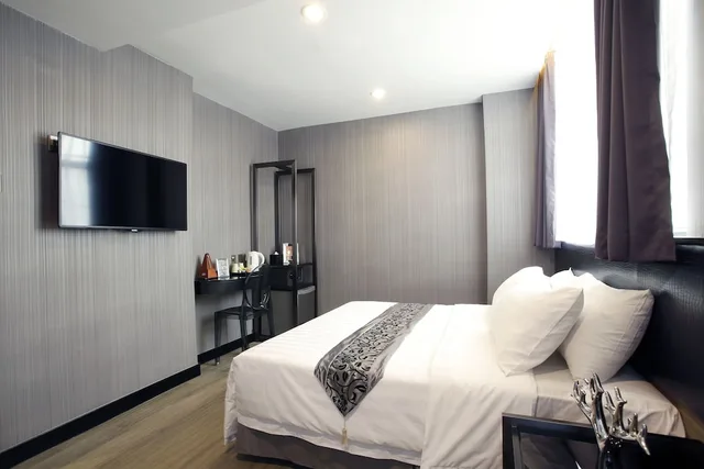 Executive, Sofa, M1 HOTEL NORTH POINT 5/6