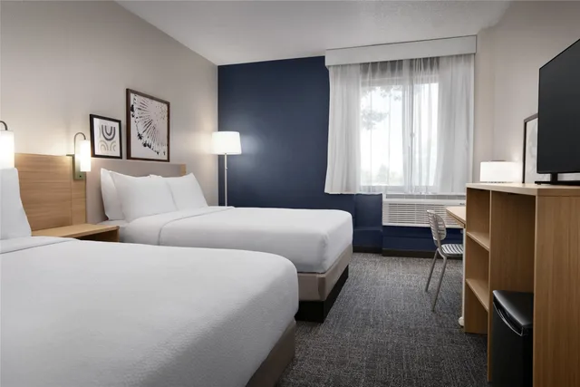 غرفة بسريرين كوين لذوي الإعاقة، Spark by Hilton Lakewood Denver Southwest 3/7
