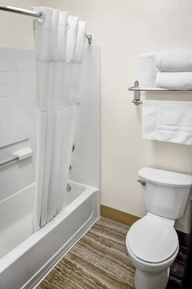 غرفة قياسية بسريرين كوين، Crystal Inn Hotel & Suites West Valley City 5/5