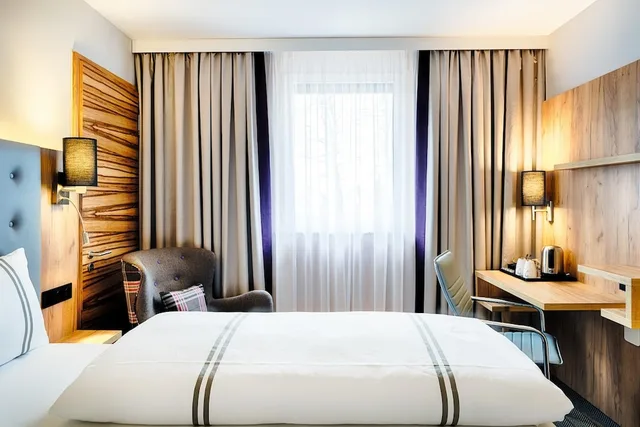 غرفة قياسية بسريرين منفصلين، Premier Inn Lindau Hotel 4/7