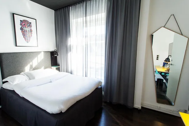 غرفة كبيرة مفردة بسرير مزدوج، Hotel Flora 6/9