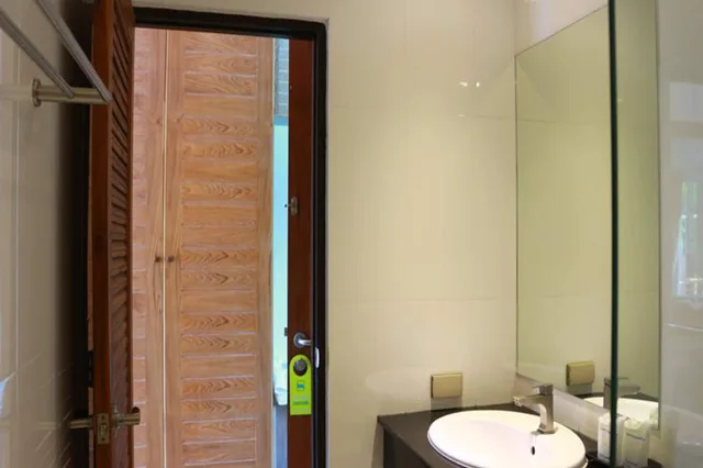 غرفة بسريرين منفصلين بشرفة، Crystal Lamai Hotel 2/3