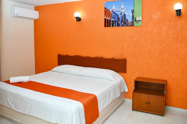 غرفة تنفيذية، Uxulkah Hotel 4/4