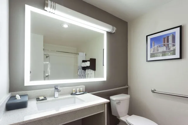 غرفة بسريرين كوين، La Quinta Inn & Suites by Wyndham Columbus West - Hilliard 3/3