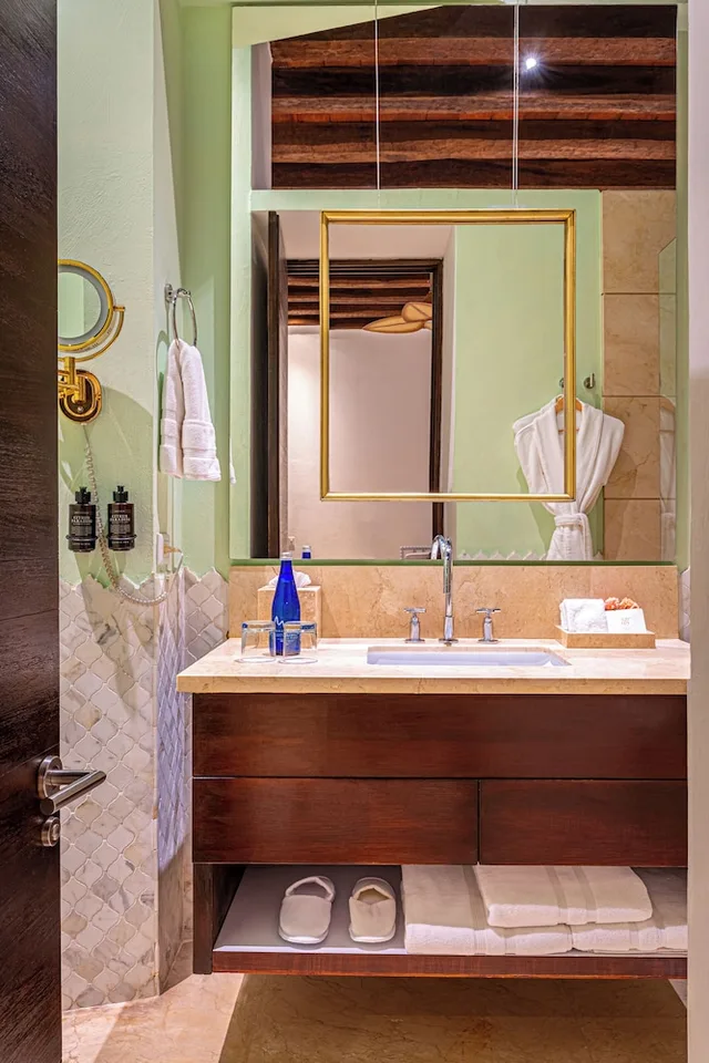 Superior, 2 King Beds, Capellan de Getsemani 7/9