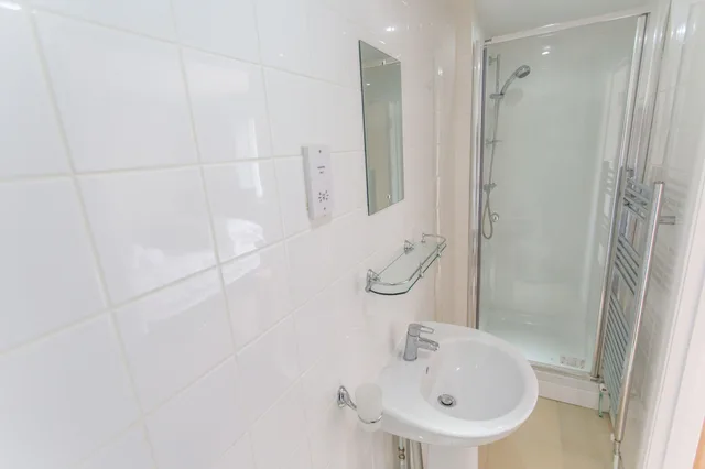 2 Bedrooms, Deluxe, Apartment, Twin Beds, 2 Bathrooms, Sofa، The Rana Apartments 3/3