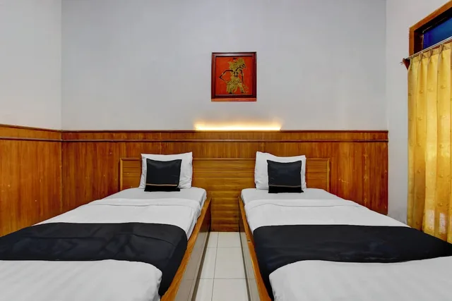 غرفة قياسية بسريرين منفصلين، Oyo 3934 Hotel Istana Syariah Ex Istana Pekalongan 6/10