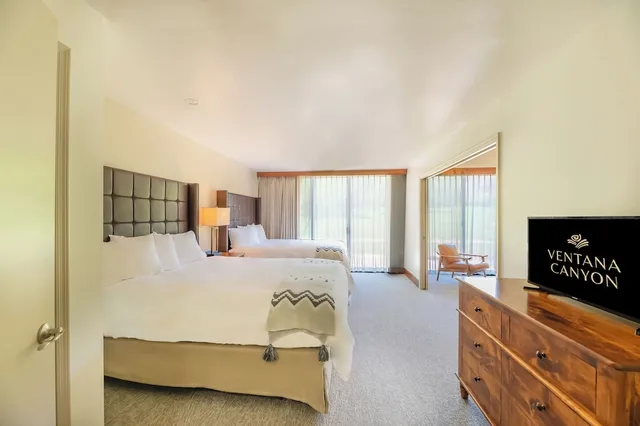 غرفة بسريرين كوين بإطلالة على الجبل، Ventana Canyon Club and Lodge 1/1
