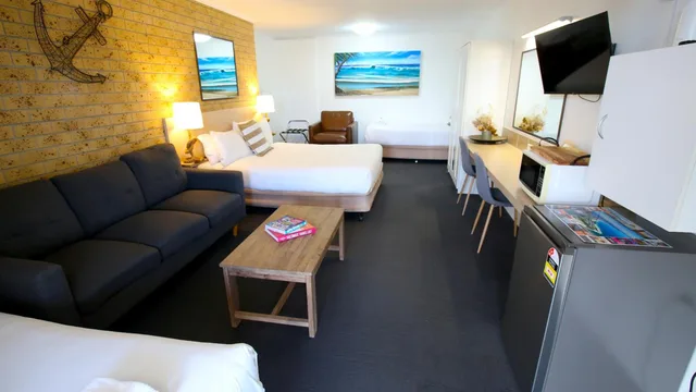 غرفة سوبيريور ثلاثية، Tweed Harbour Motor Inn 1/1