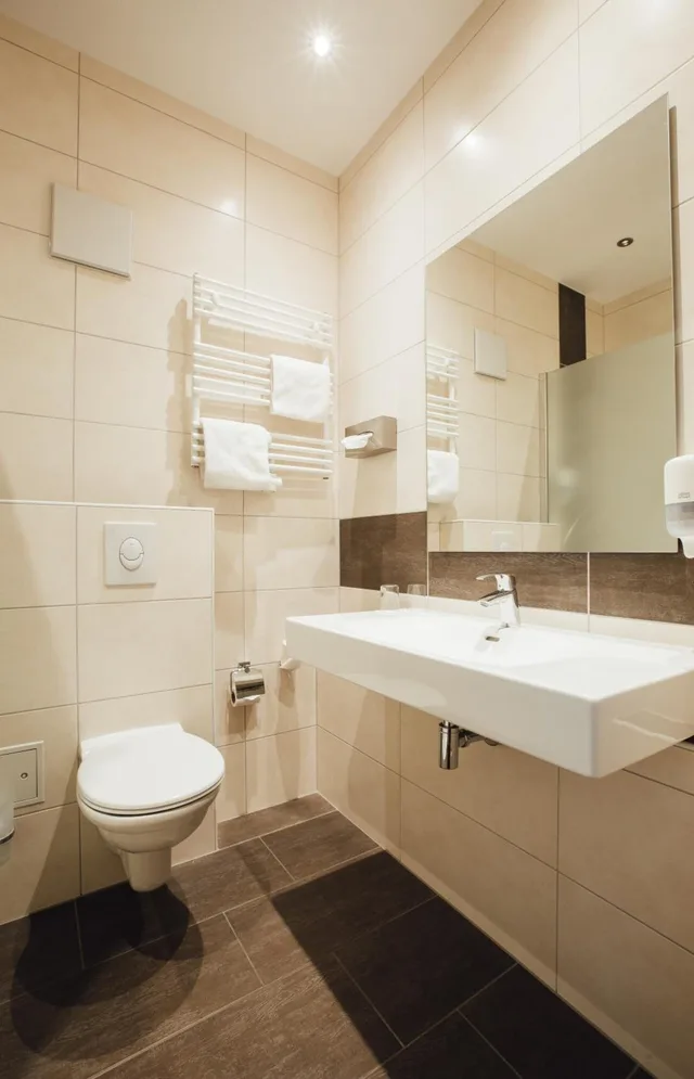 غرفة بريميوم بسرير مزدوج، HK Hotel Dusseldorf City 8/8