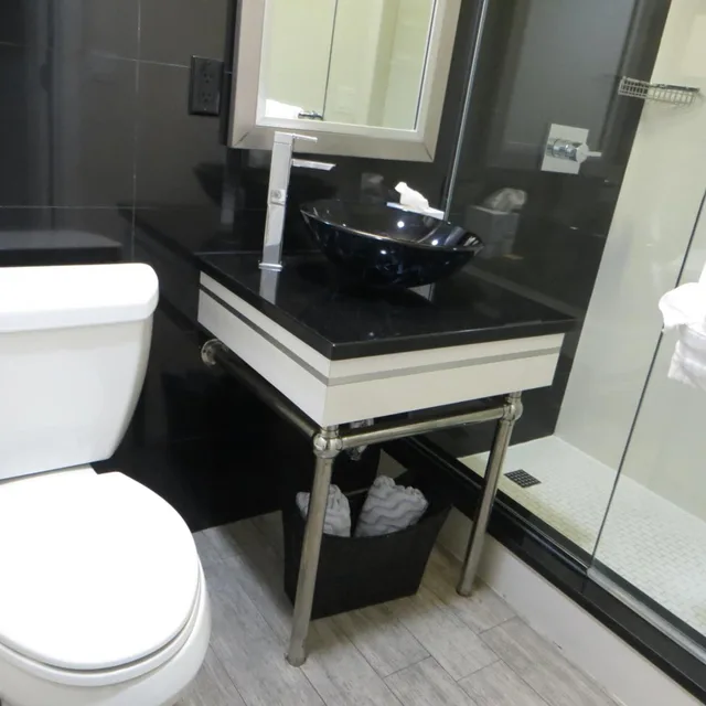 جناح بشرفة، Lotus Boutique Inn Suites 7/10