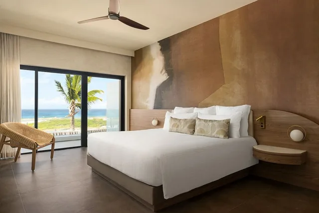 Preferred Club, Master, Suite, King Bed, Ocean View، SECRETS BABY BEACH ARUBA 2/4