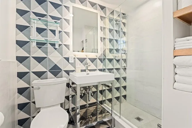 جناح بريميير بسرير كينج، Surrey Beach House 3/4