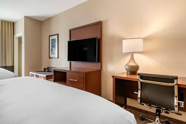 جناح بسريرين كوين، Comfort Suites Camp Hill Harrisburg West 1/3