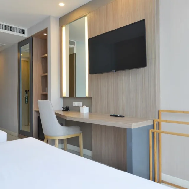 Superior, Twin Beds, No Balcony، Grace Patong Hotel 8/10