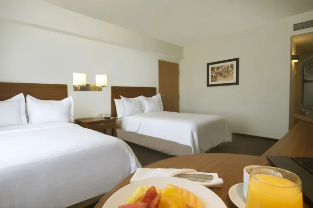 غرفة سوبيريور بسريرين مزدوجين، Fiesta Inn Express Puebla Finsa 1/1