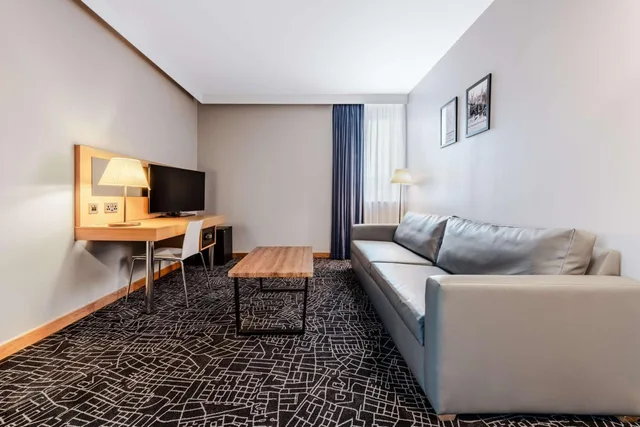 جناح جونيور بسرير مزدوج، Park Inn By Radisson Peterborough 5/6