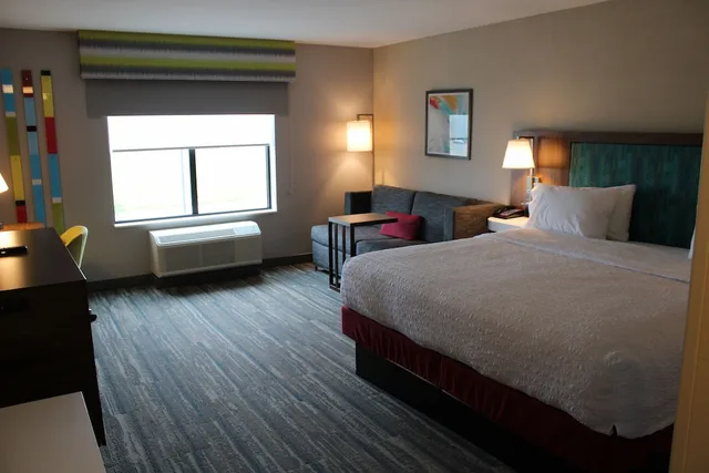 استوديو بسرير كينج لذوي الإعاقة، Hampton Inn Suites Pekin Peoria Area Il 1/6
