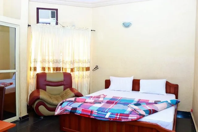 غرفة تنفيذية بسرير مزدوج، EMROSY HOTELS AND SUITES 1/2