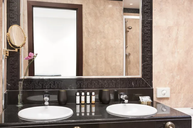 غرفة متصلة سوبيريور بسريرين منفصلين مع أريكة، Melia Madrid Barajas 10/10