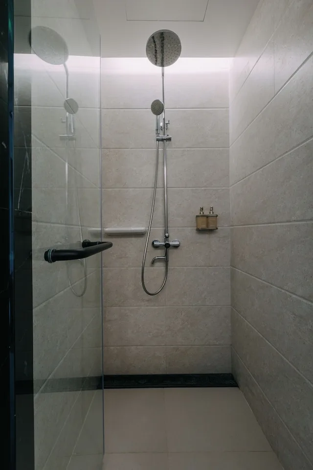 غرفة ديلوكس بسرير كينج بإطلالة على المسبح، Marina Gallery Resort - KACHA – Kalim Bay 10/10