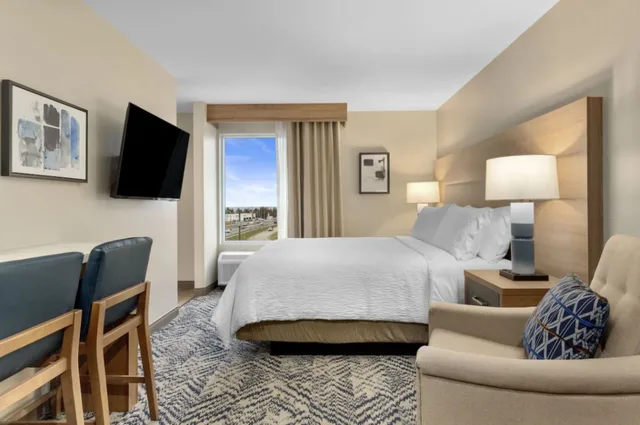 Standard, Candlewood Suites Collingwood 3/5