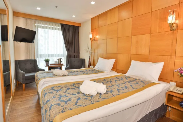 غرفة قياسية بسرير مزدوج، CUMBALI PLAZA HOTEL 1/8