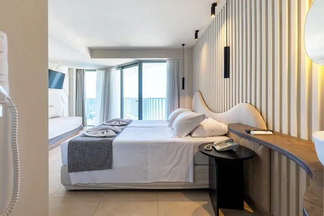 جناح جونيور بإطلالة على البحر، Alia Beach Hotel Adults only 18+ 3/4