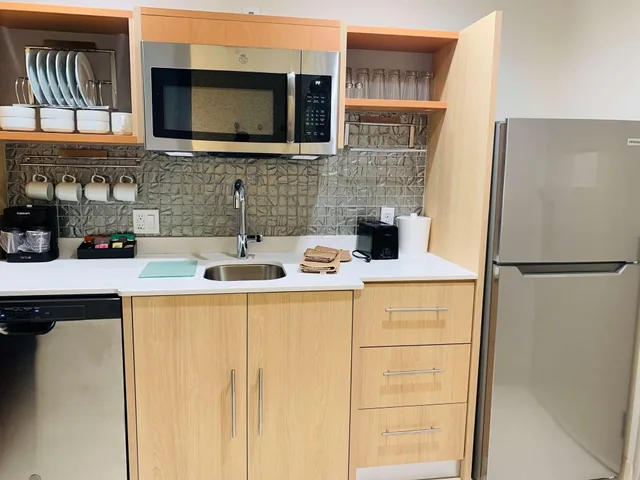 غرفة بسرير كوين لذوي الإعاقة، Home2 Suites by Hilton Edinburg 3/3