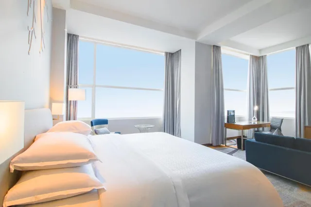جناح بإطلالة على البحر، FOUR POINTS BY SHERATON MANADO 1/6