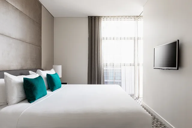 1 Bedroom, Premier, Apartment, Fraser Suites Sydney 1/2