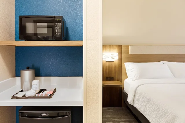 غرفة قياسية بسريرين كوين، Holiday Inn Express Granby Northwest by IHG 3/5