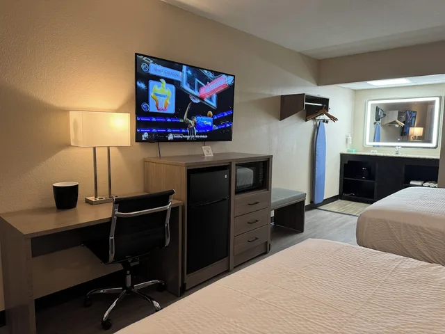 غرفة بسريرين كوين لذوي الإعاقة، Baymont by Wyndham Corpus Christi Airport 2/7