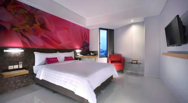 غرفة سوبيريور بسرير مزدوج أو سريرين منفصلين، Aston Inn Pantai Losari Makassar 2/2