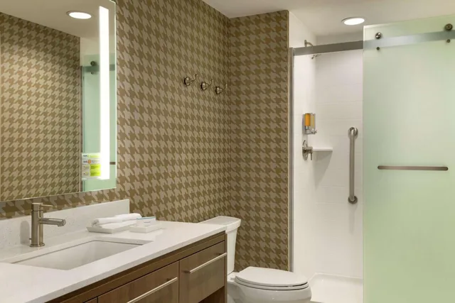 جناح بسرير كينج بغرفة نوم واحدة مع أريكة، Home2 Suites By Hilton Frederick Md 2/2