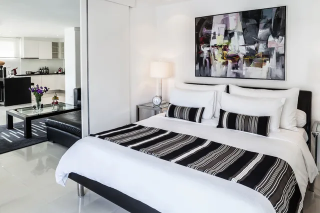 1 Bedroom, Grand, Suite, King Bed, Pool Access، Bydlofts Boutique Hotel Serviced Apartments 1/1