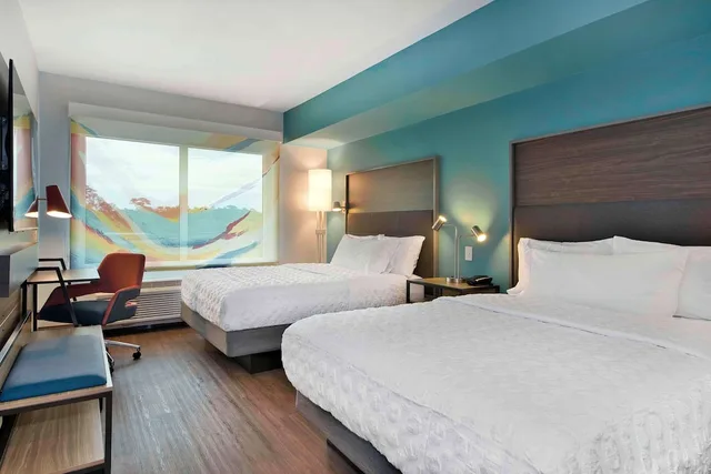 غرفة قياسية بسريرين كوين، Tru by Hilton Wilmington Wrightsville Beach 1/7