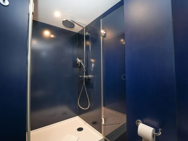 غرفة ثلاثية بثلاثة أسرّة مع أريكة، Ibis Paris Gare Montparnasse Catalogne 5/7
