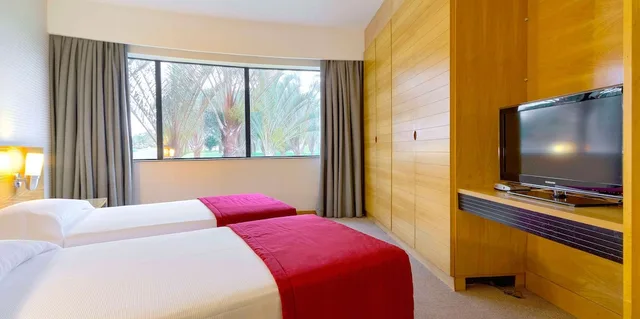 غرفة قياسية بسريرين فرديين، Golden Tulip Brasilia Alvorada 5/10