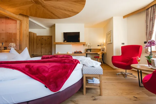 جناح استوديو شهر العسل بسرير كينج، Hotel Cesa Tyrol 1/3