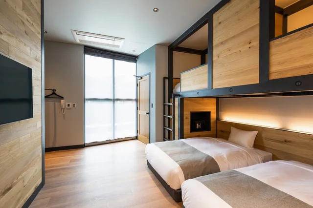 غرفة سوبيريور بسريرين منفصلين وأسرّة بطابقين وسرير بطابقين، Hotel Karuizawa Cross 1/5