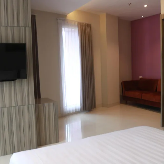 غرفة عائلية بسرير فردي، Surabaya River View Hotel 5/7