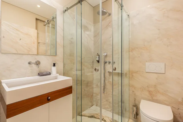 2 Bedrooms, Apartment, 1 Double and 3 Single Beds، RS Porto Historic Center 10/10
